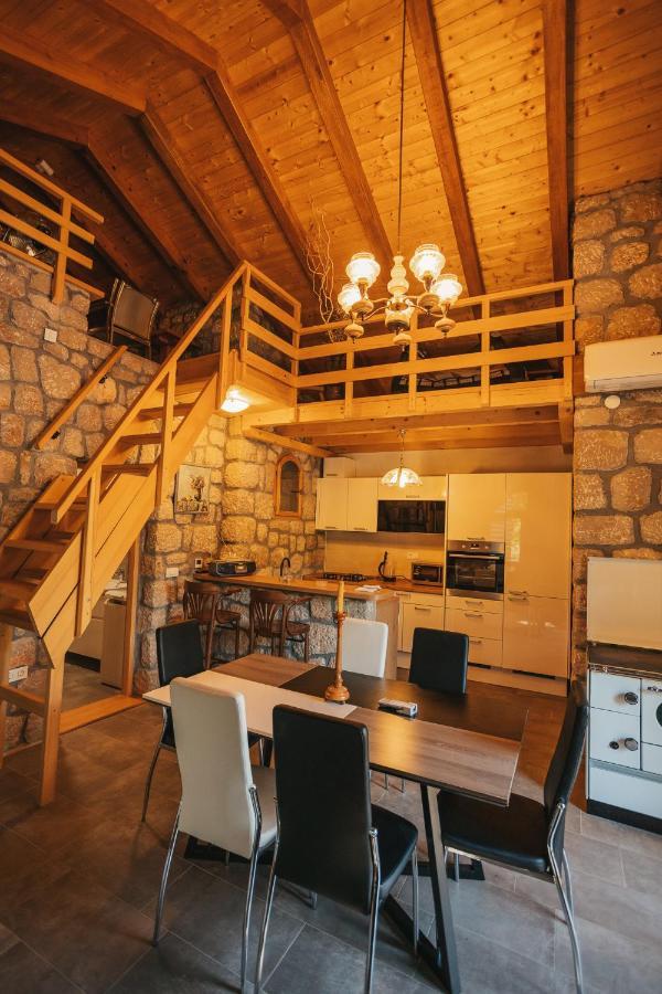 River huts Zrmanja Obrovac Buitenkant foto