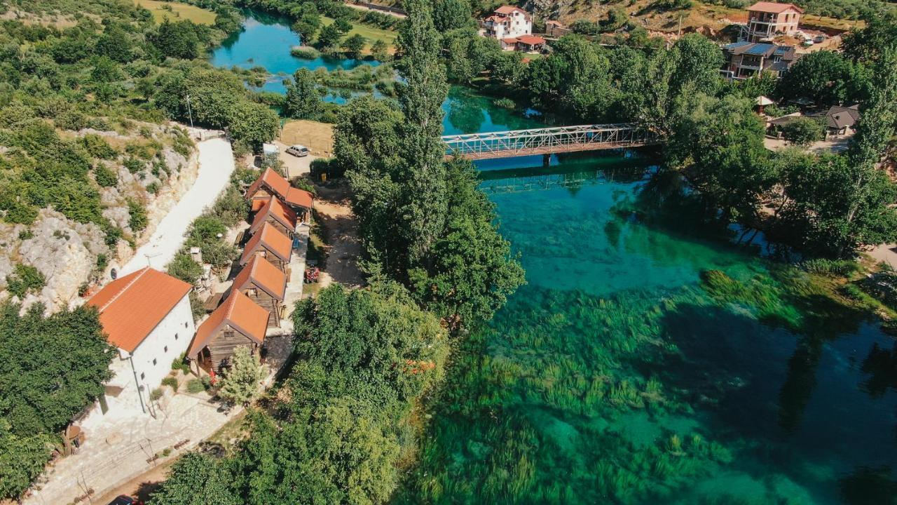 River huts Zrmanja Obrovac Buitenkant foto