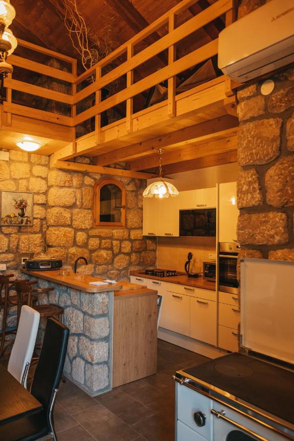 River huts Zrmanja Obrovac Buitenkant foto