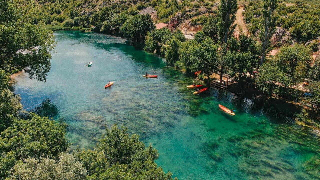 River huts Zrmanja Obrovac Buitenkant foto