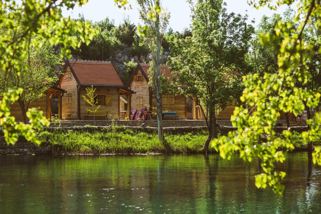 River huts Zrmanja Obrovac Buitenkant foto